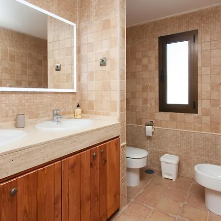 Casa El Aceitunal Тетир